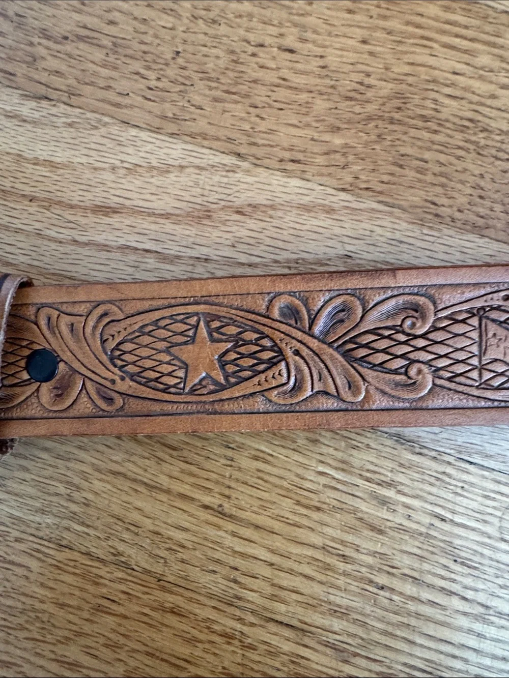 Texas theme Brown Leather Belt - Decorative Western Design - Star, Alamo